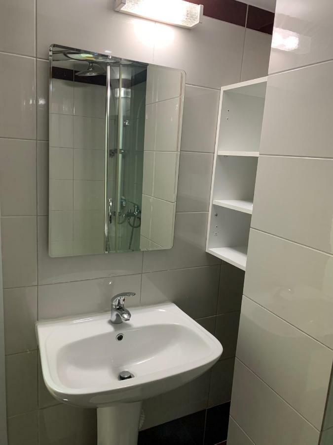 Just A 2Bd Central Apartment * Top Location * Athén Kültér fotó
