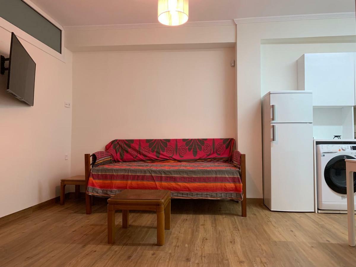 Just A 2Bd Central Apartment * Top Location * Athén Kültér fotó